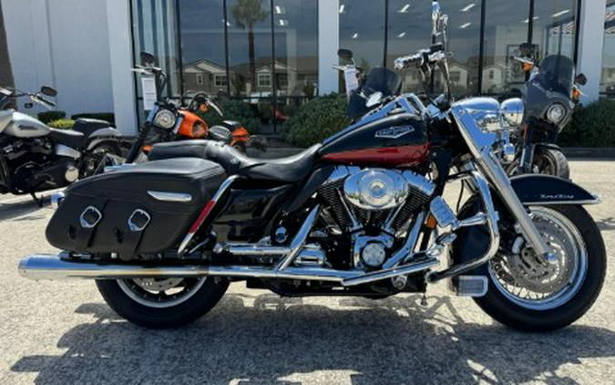 2005 Harley-Davidson FLHRCI Road King® Classic
