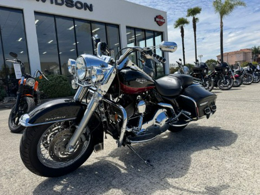 2005 Harley-Davidson FLHRCI Road King® Classic