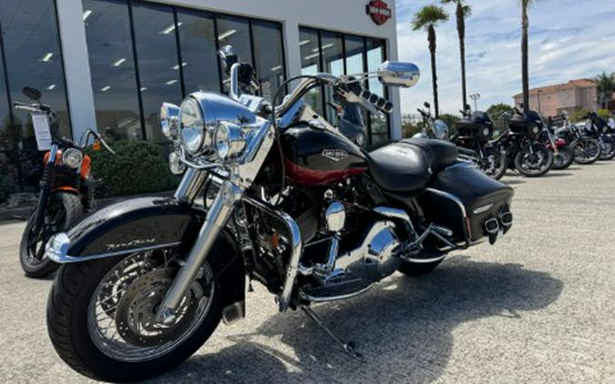 2005 Harley-Davidson FLHRCI Road King® Classic