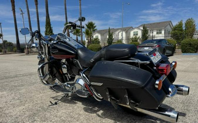 2005 Harley-Davidson FLHRCI Road King® Classic
