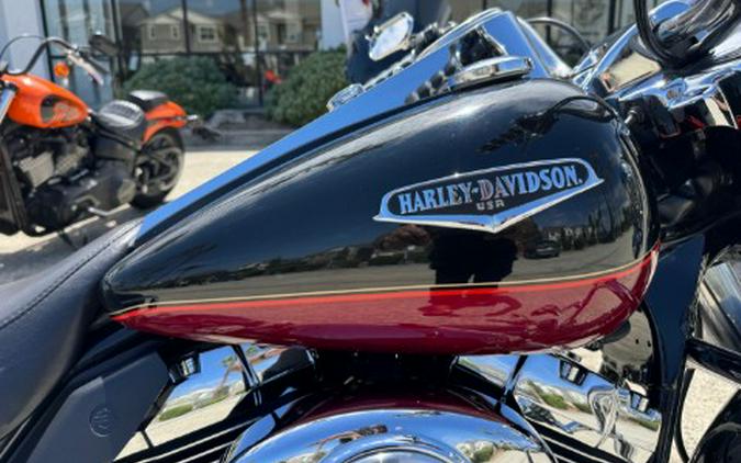 2005 Harley-Davidson FLHRCI Road King® Classic