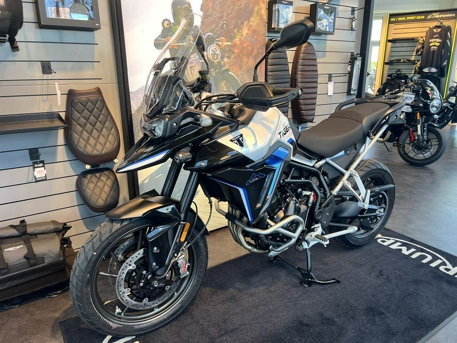 2026 Triumph Tiger 900 Alpine Edition