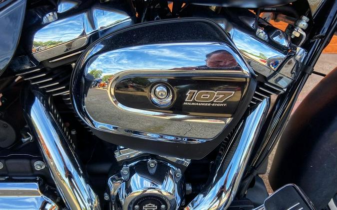 2017 Harley-Davidson® FLHX - Street Glide®