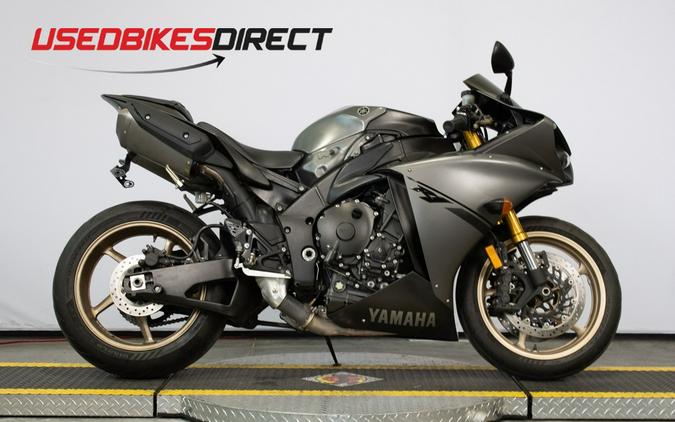 2014 Yamaha YZF R1 - $9,999.00