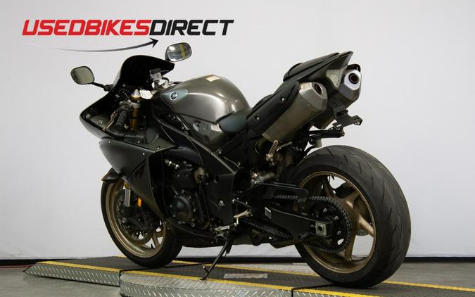 2014 Yamaha YZF R1 - $8,999.00