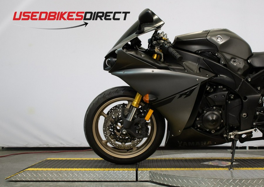 2014 Yamaha YZF R1 - $9,999.00