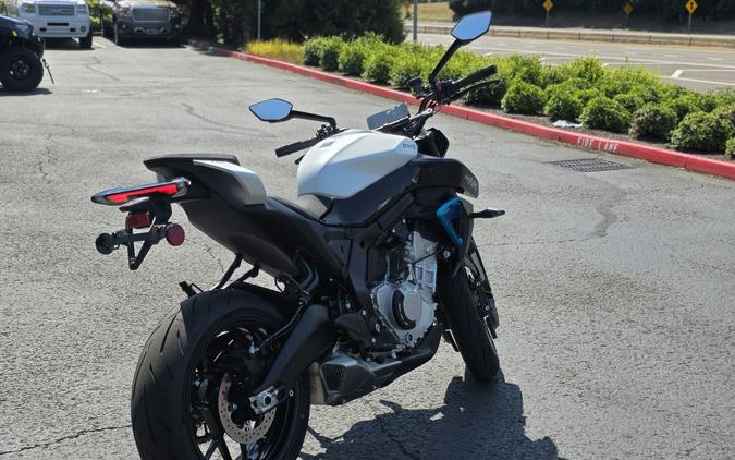 2026 CFMOTO 675NK