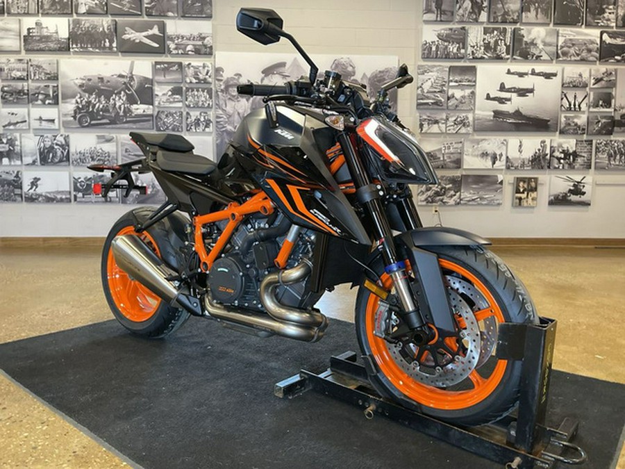 2023 KTM Super Duke 1290 R EVO