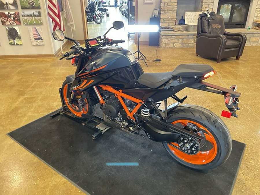 2023 KTM Super Duke 1290 R EVO