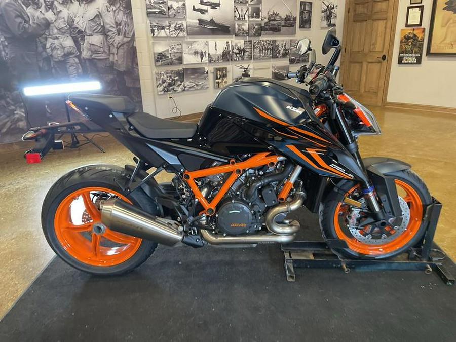 2023 KTM 1290 Super Duke R Evo