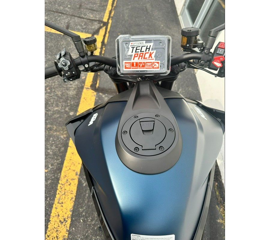 2023 KTM 1290 SUPER DUKE R EVO