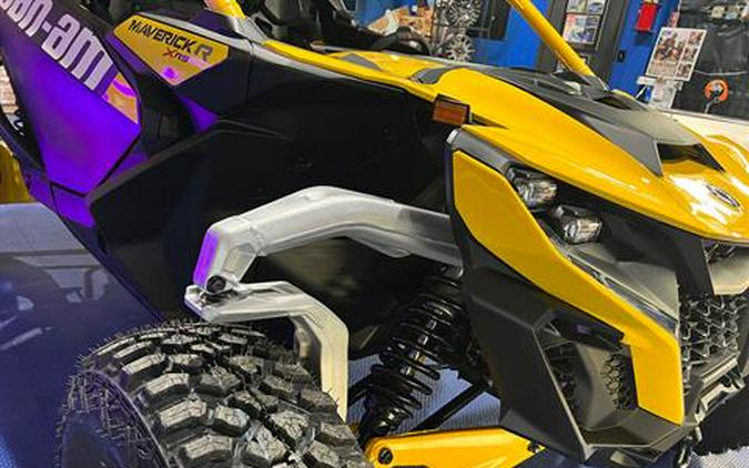 2024 Can-Am Maverick R X RS with Smart-Shox