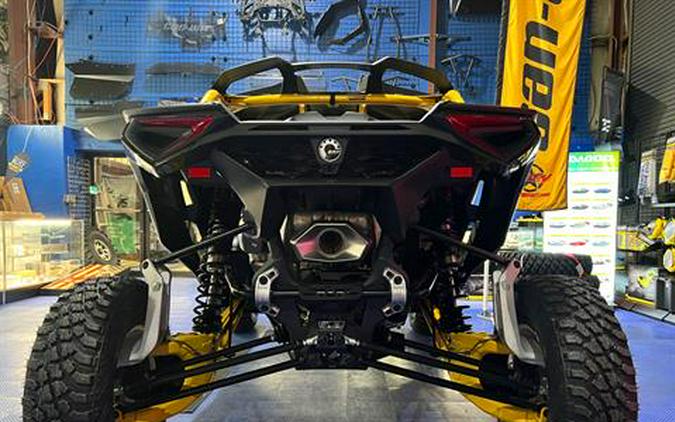 2024 Can-Am Maverick R X RS with Smart-Shox