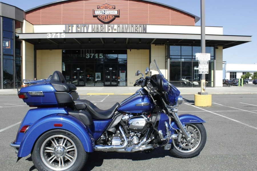 2017 Harley-Davidson Tri Glide Ultra