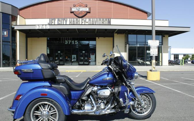 2017 Harley-Davidson Tri Glide Ultra