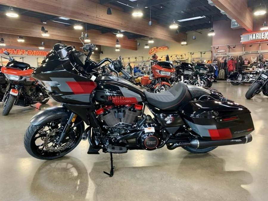 2025 Harley-Davidson® FLTRXSTSE - CVO™ Road Glide® ST