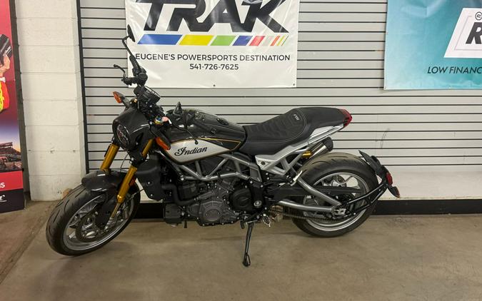 2023 Indian FTR R Carbon