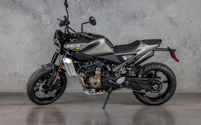 2027 Husqvarna SVARTPILEN 801 - VM785054