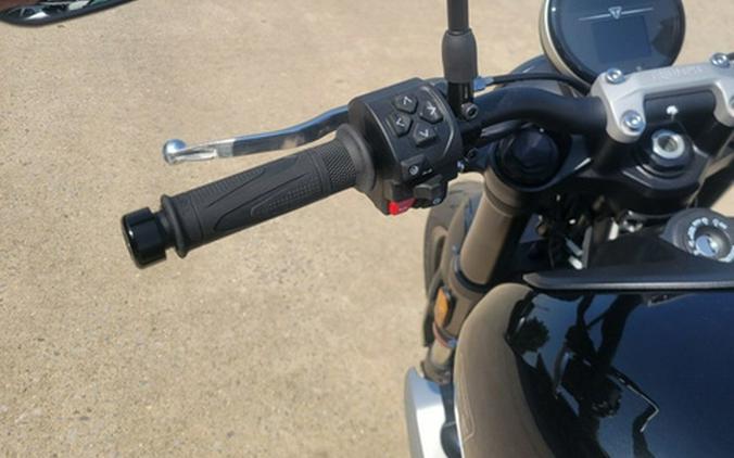 2024 Triumph Trident 660 Sapphire Black