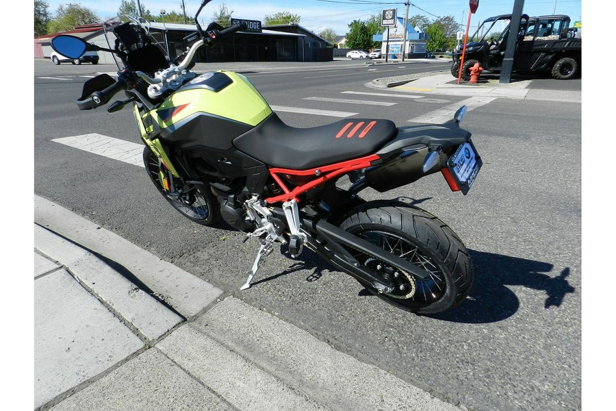 2024 BMW F900 GS