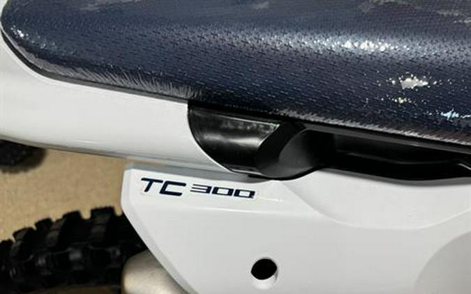 2025 Husqvarna TC 300