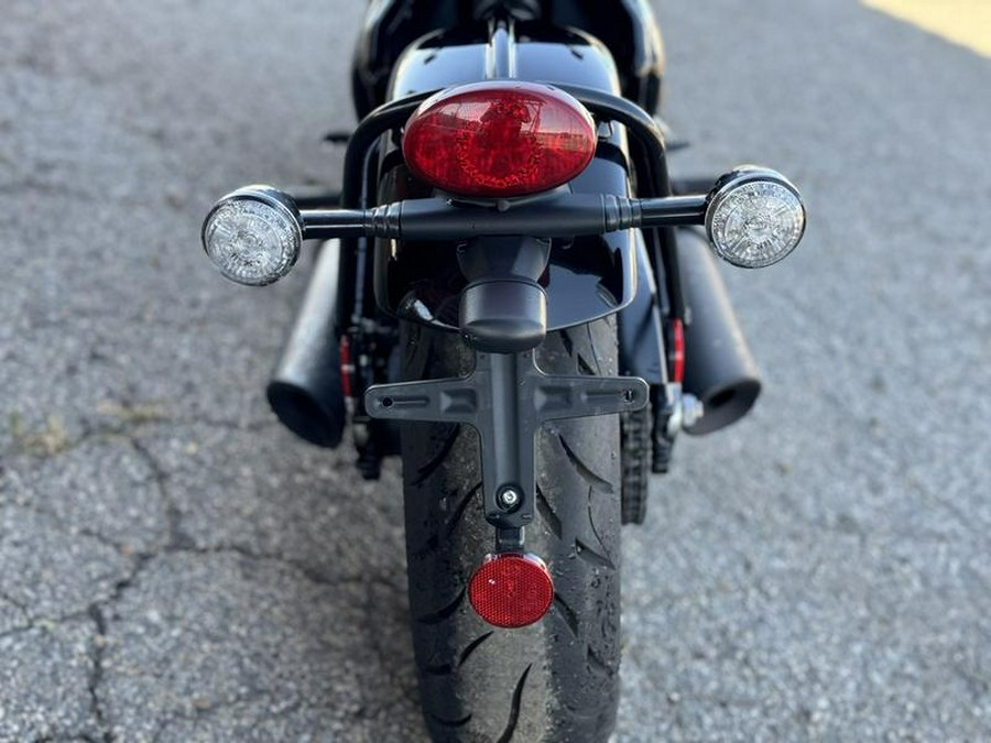 2019 Triumph Bonneville Bobber Black Jet Black