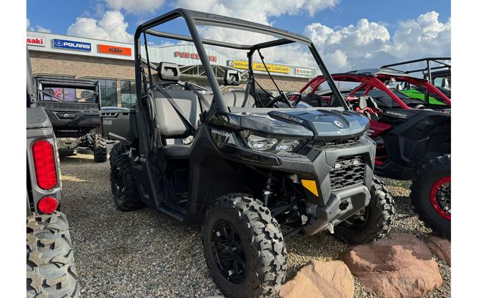 2025 Can-Am DEFENDER DPS HD9