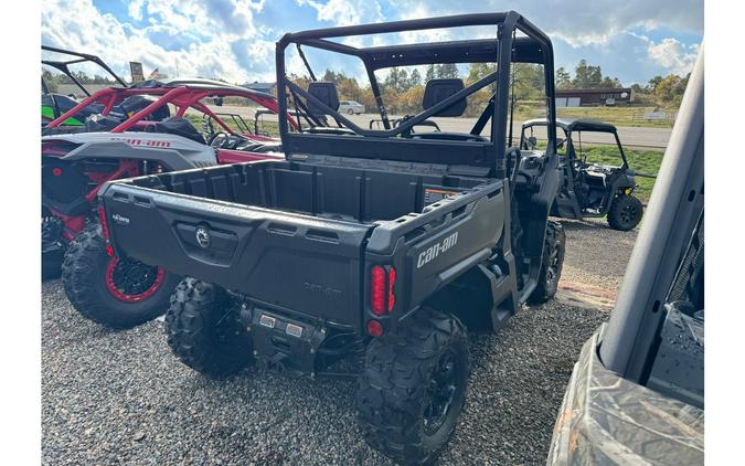 2025 Can-Am DEFENDER DPS HD9