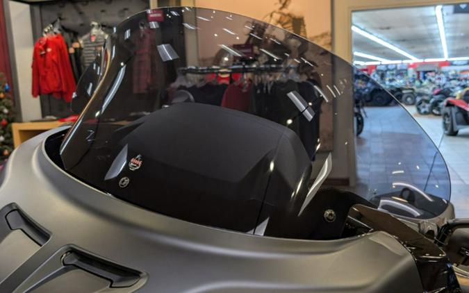 2025 Indian Motorcycle® Challenger® Dark Horse® 112 Black Smoke