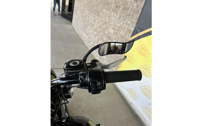 2013 Harley-Davidson® FXS Blackline®