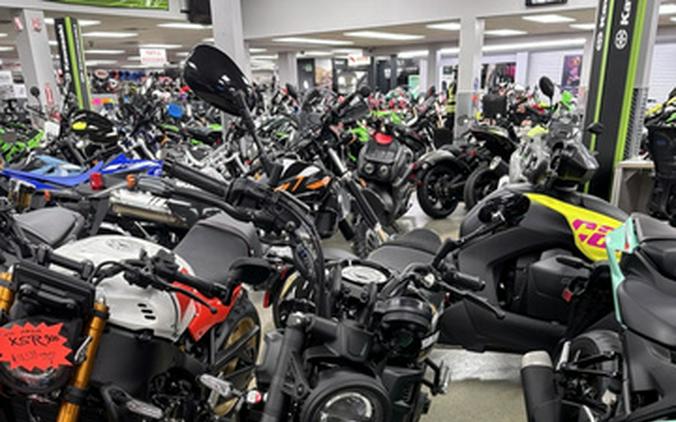 2025 Yamaha XSR 700