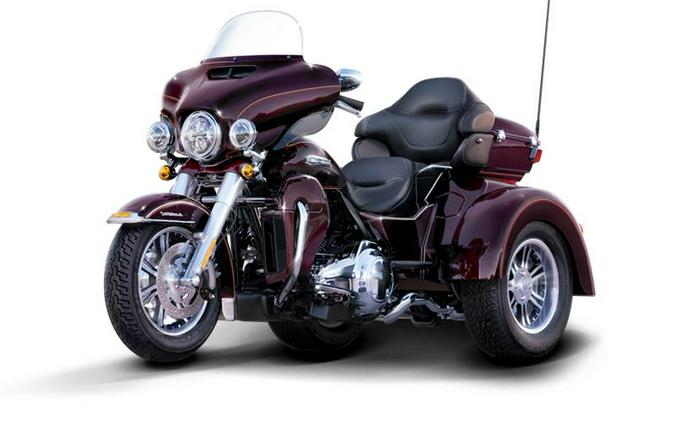 2014 Harley-Davidson® FLHTCUTG - Tri Glide® Ultra