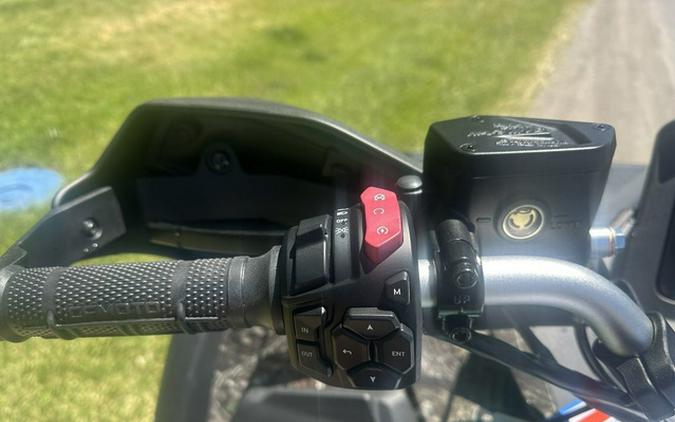 2025 CFMOTO CForce 800 Touring