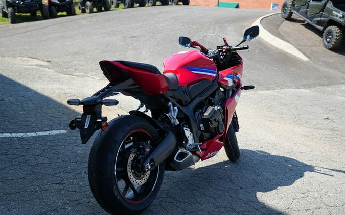 2025 Honda CBR650R E-Clutch