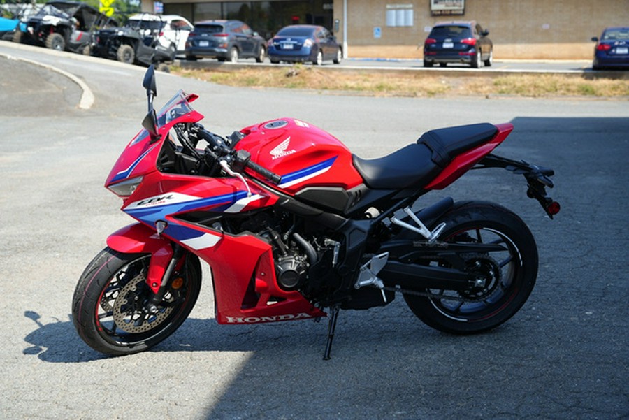 2025 Honda CBR650R E-Clutch