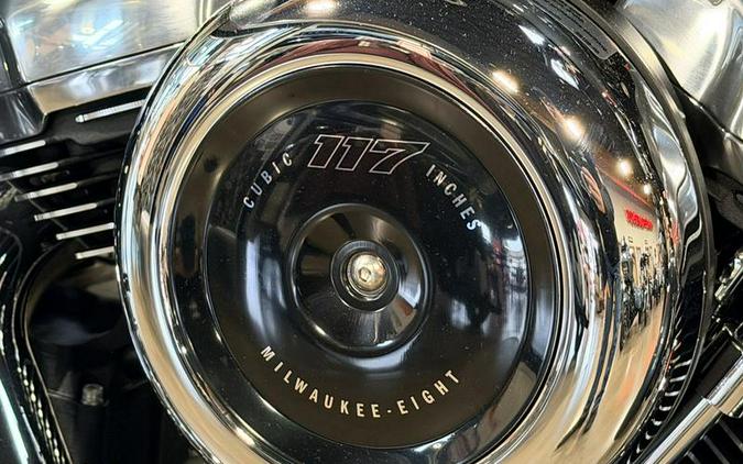 2025 Harley-Davidson® FXBB - Street Bob®