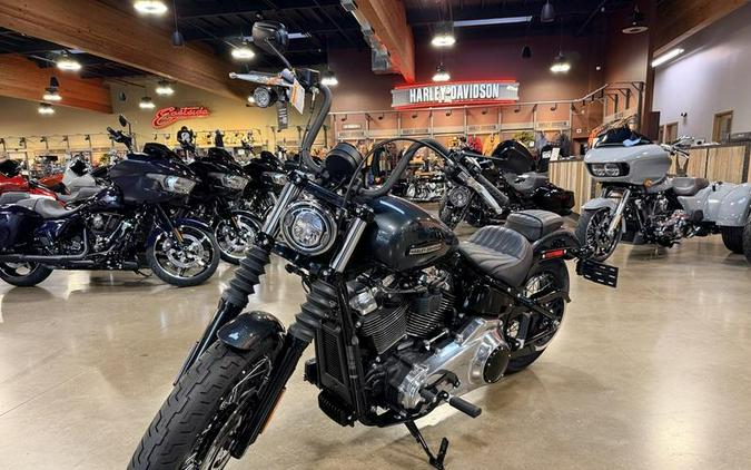 2025 Harley-Davidson® FXBB - Street Bob®