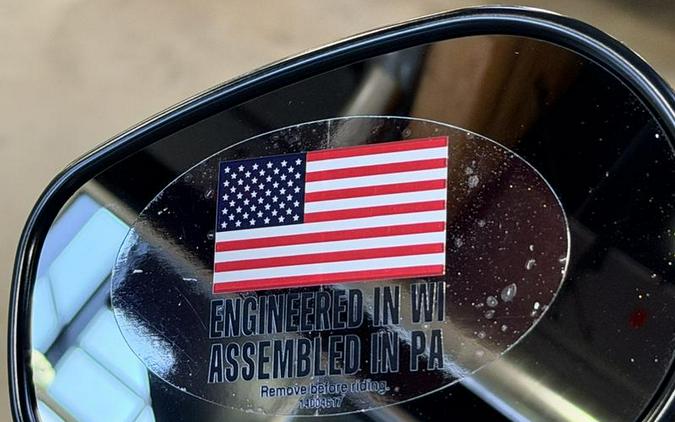 2025 Harley-Davidson® FXBB - Street Bob®