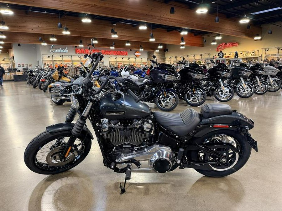 2025 Harley-Davidson® FXBB - Street Bob®