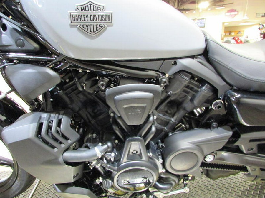 2026 Harley-Davidson® RH975 - Nightster®