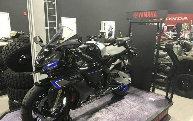 2026 Yamaha YZF-R1M