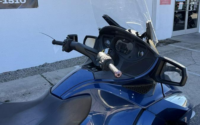 2016 Can-Am® RD SPYDER RT S 1330 ACE SE6 OB 16