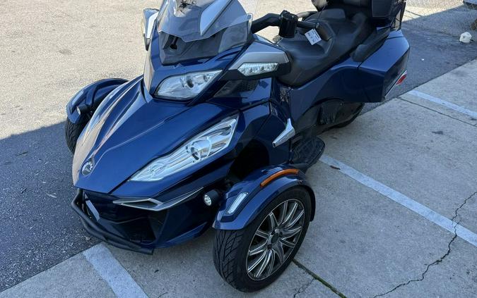 2016 Can-Am® RD SPYDER RT S 1330 ACE SE6 OB 16