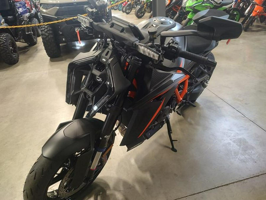 2024 KTM 1390 Super Duke R EVO