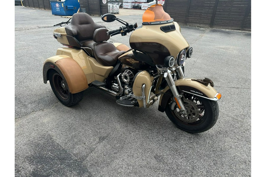 2014 Harley-Davidson® TRI GLIDE ULTRA