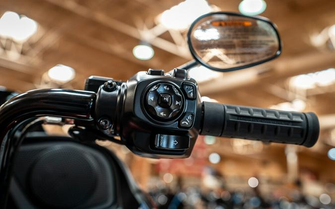2025 Harley-Davidson Road Glide Grand American Touring