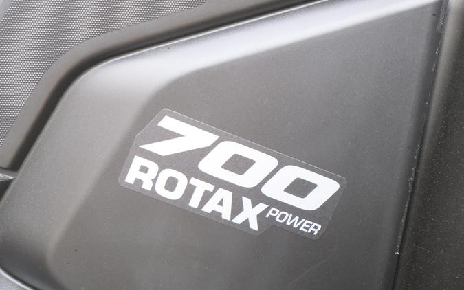 2026 CAN-AM OUTLANDER DPS 700