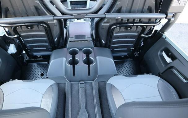 2026 Yamaha Wolverine Rmax4 1000 Compact Xt-R