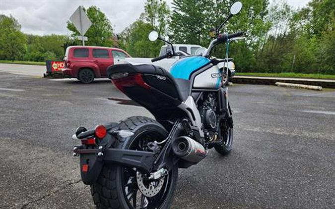 2024 CFMOTO 700CL-X