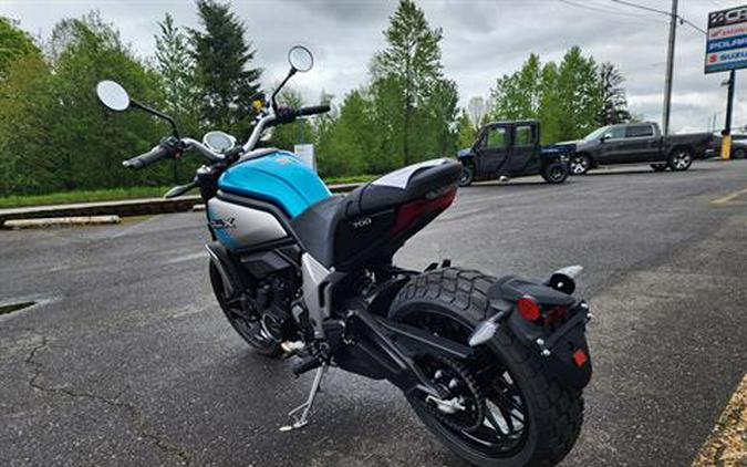 2024 CFMOTO 700CL-X